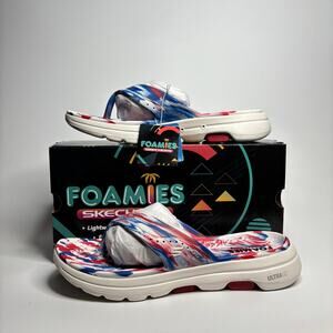 Skechers Go Walk 5 Foamies Merica Sweets Flip Flop Sandals in White/Blue/Red